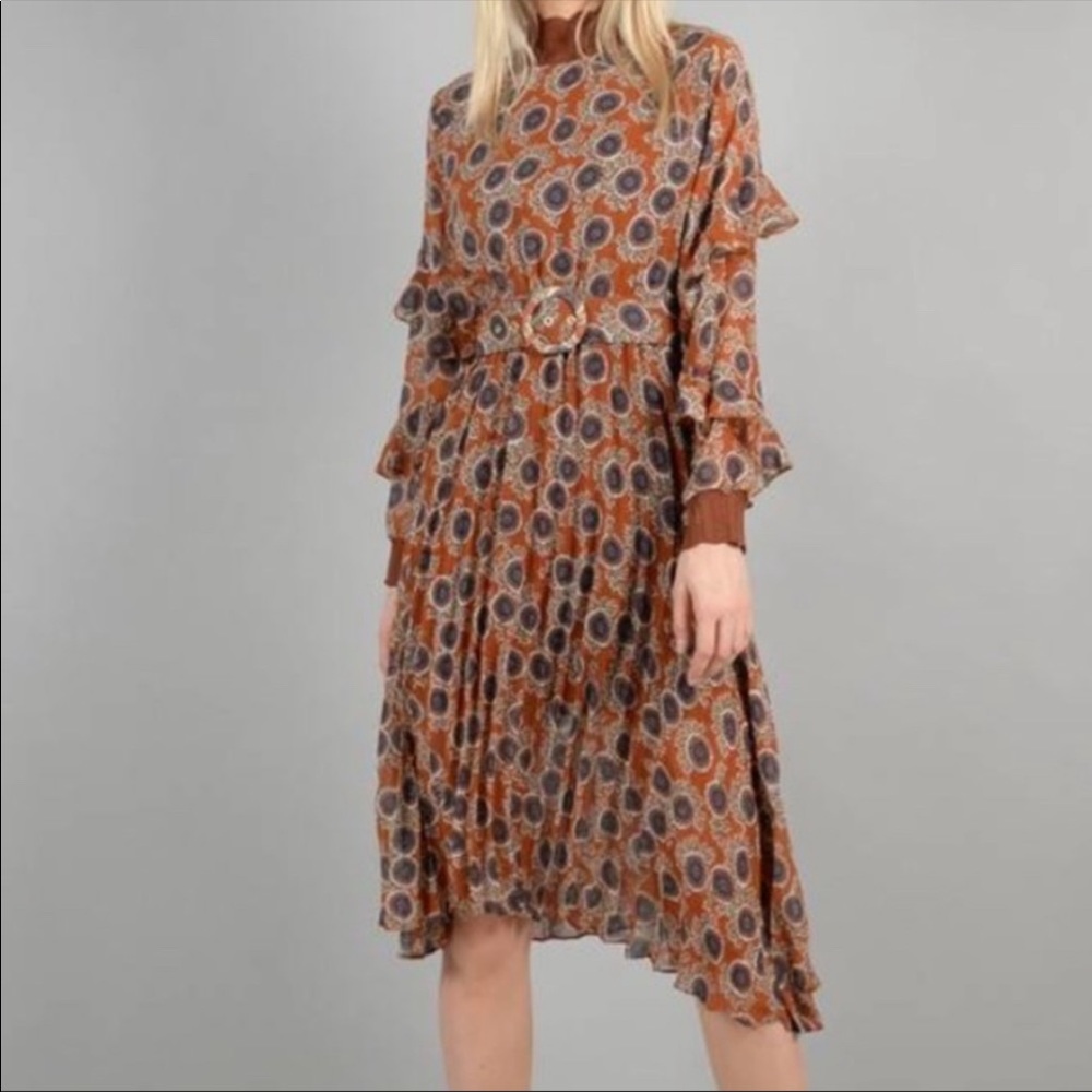 Size L Ruffle Crocheted MIDI Dress Chiffons